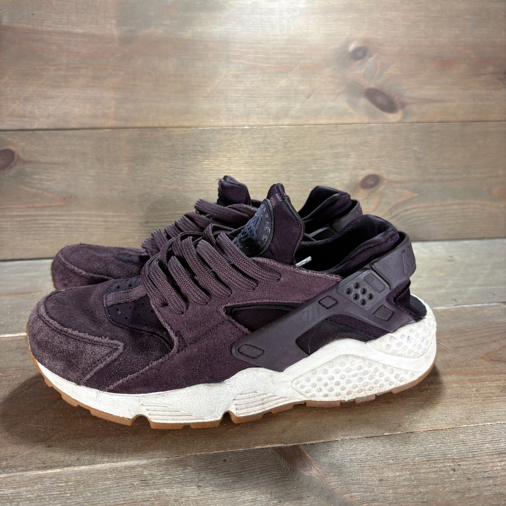 Nike Air Huarache Run SD Womens size 8 shoes Maroon suede Port Wine sneakers